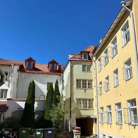 Cozy & Unique In Old Town * Tallin